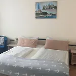 Penzion Haus Troja 3*
