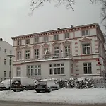 Haus Troja Penzion 3*