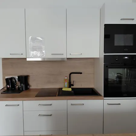 Haus Troja / Katy 2*