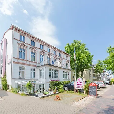 Haus Troja 3*