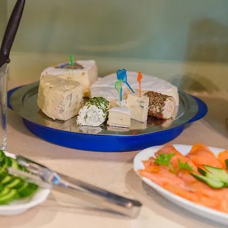 Haus Troja Росток