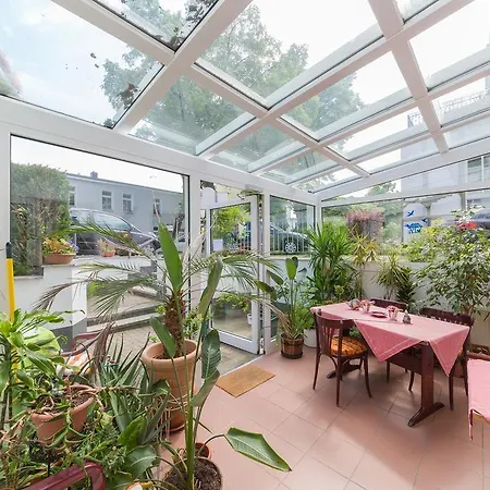 Haus Troja 3*