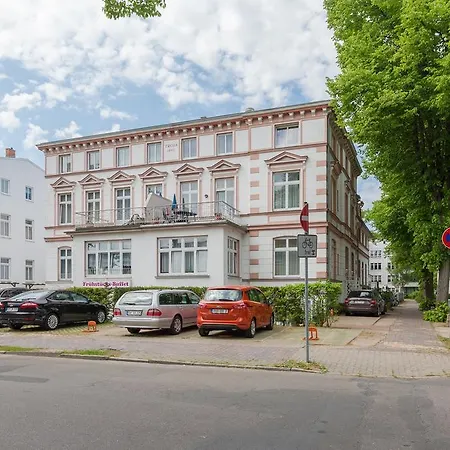 Haus Troja / Katy 2*